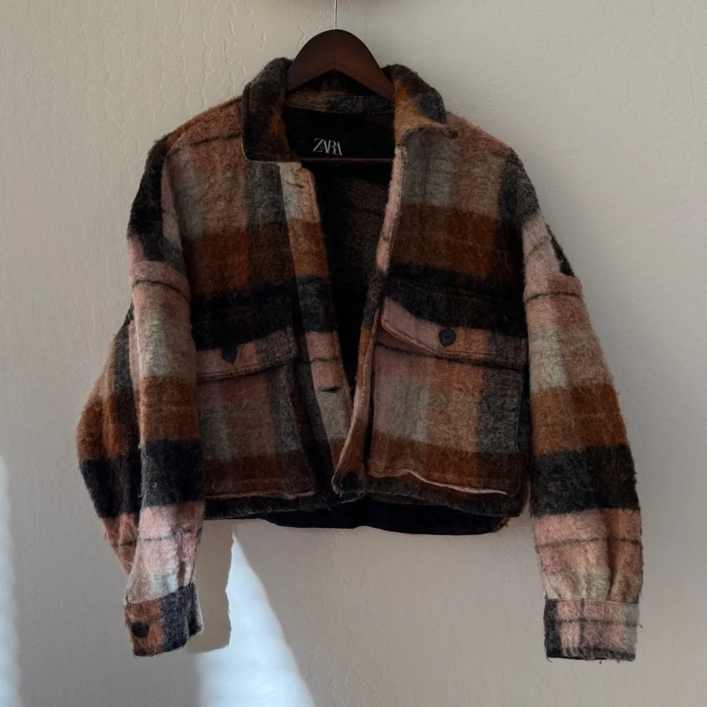 Zara Women's Multicolor Plaid Teddy Jacket